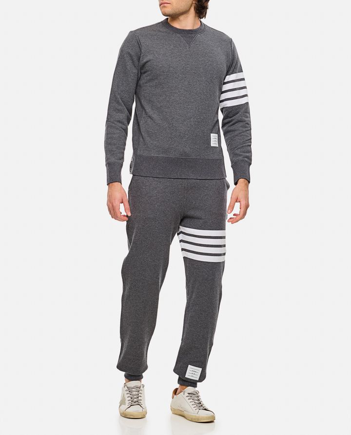 Thom Browne - CLASSIC SWEATSHIRT IN CLASSIC LOOPBACK W/ ENGINEERED 4 BAR_2