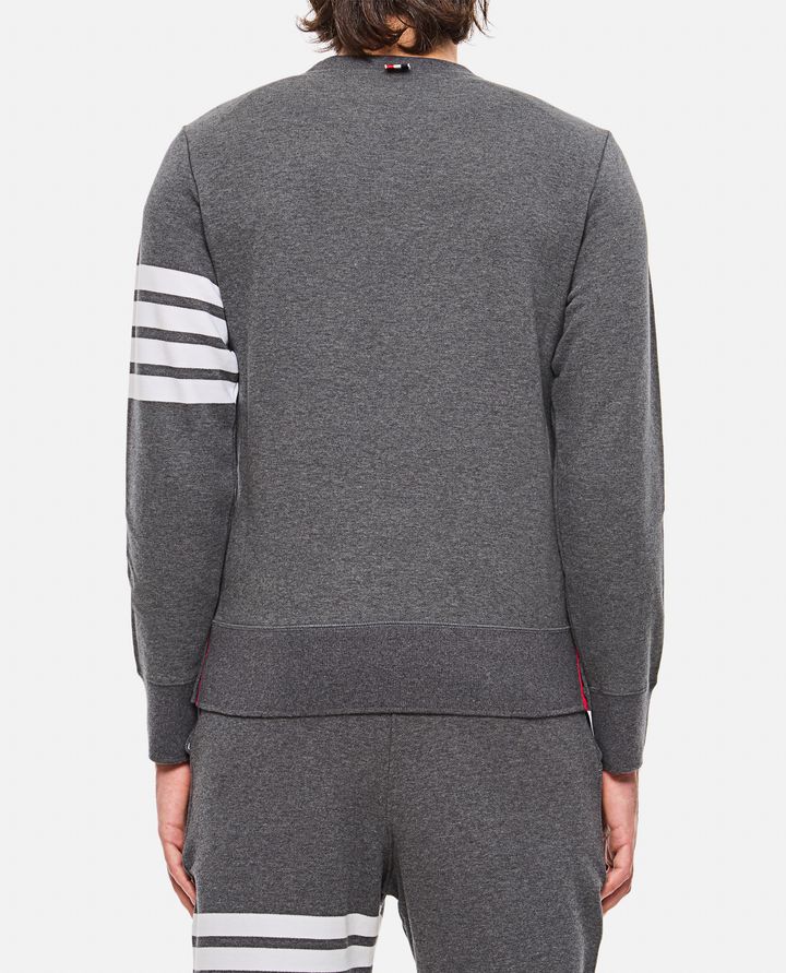 Thom Browne - CLASSIC SWEATSHIRT IN CLASSIC LOOPBACK W/ ENGINEERED 4 BAR_3