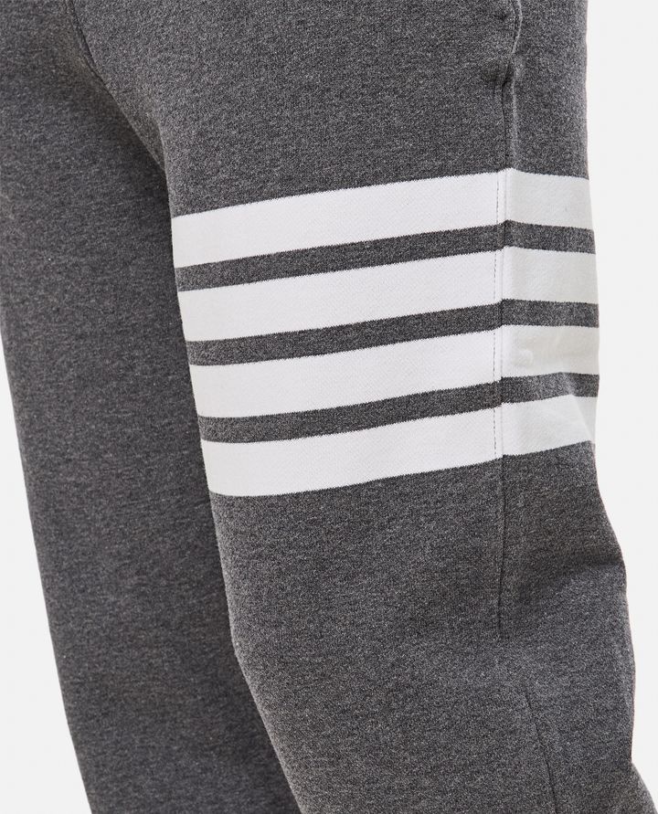 Thom Browne - CLASSIC SWEATPANT IN CLASSIC LOOPBACK W/ ENGINEERED 4 BAR_4