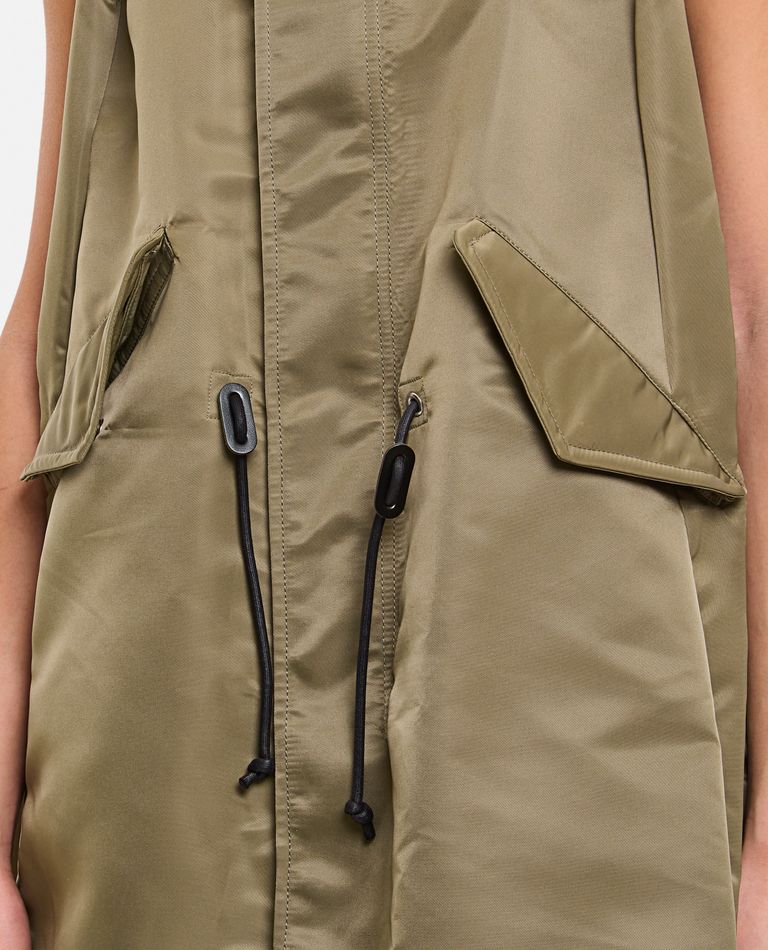 NYLON TWILL HOODIE VEST for Women - Sacai | Biffi NYLON TWILL HOODIE VEST for Women - Sacai | Biffi