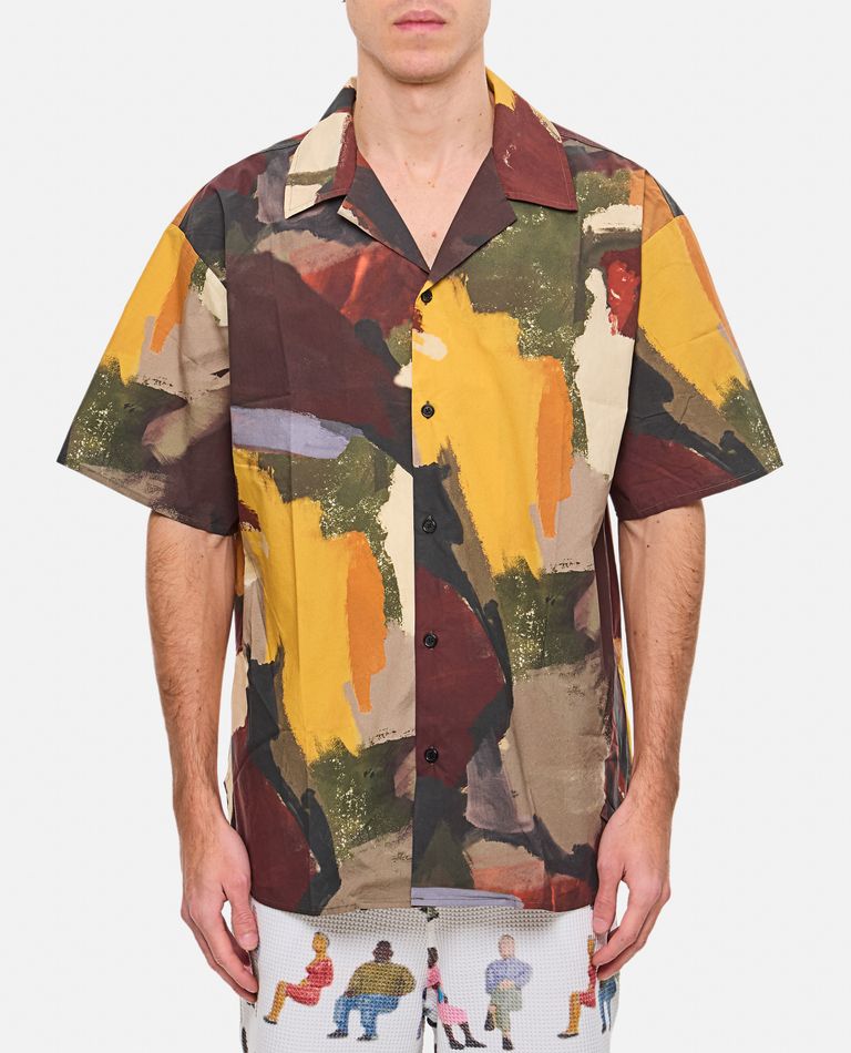 Jw Anderson Wide V-neck Short Sleeve Shirt With Abstract Print In Multicolor
