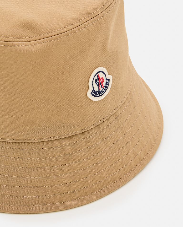 Moncler Wide-brimmed Bucket Hat With Logo Detail In Beige