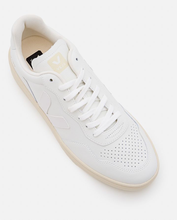 Veja - V-90 SNEAKERS_4