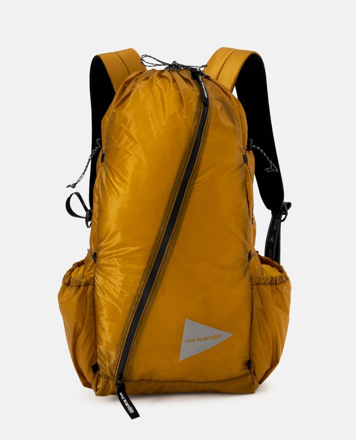 And Wander - 111 SIL DAYPACK_1