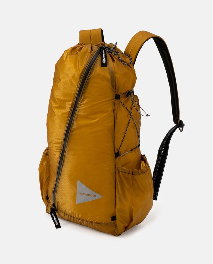 And Wander - 111 SIL DAYPACK_2