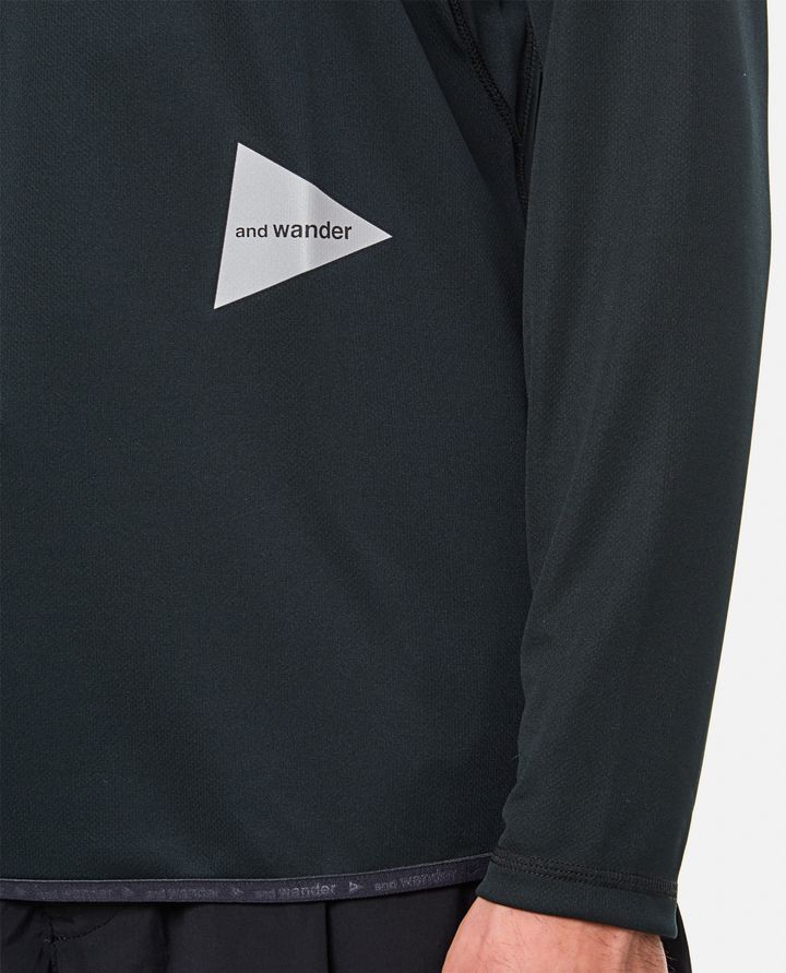 And Wander - LONG SLEEVES BLACK T-SHIRT_4