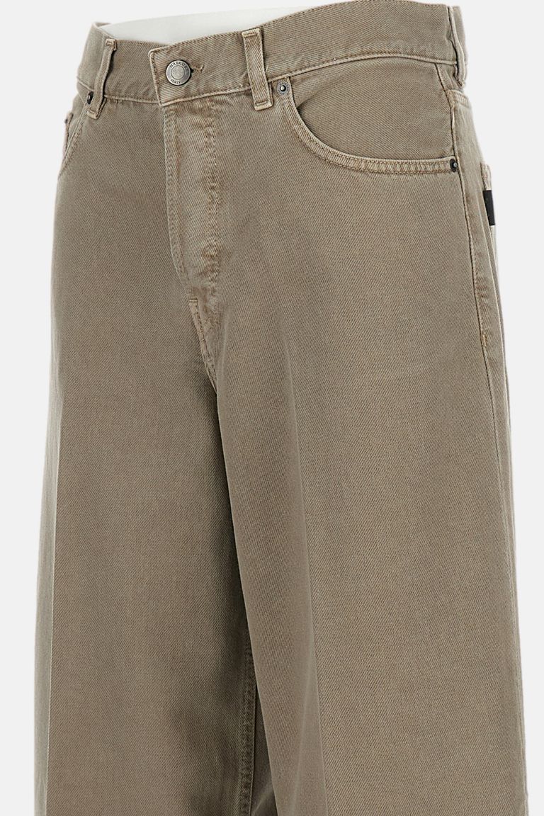 Haikure Candy Pleated Stretch Low-rise Wide-leg Jeans In Neutral