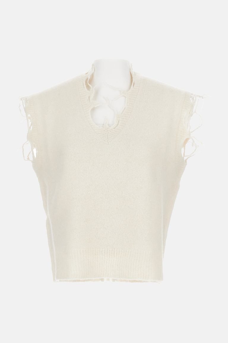 Haikure Sleeveless Knitted Top In White