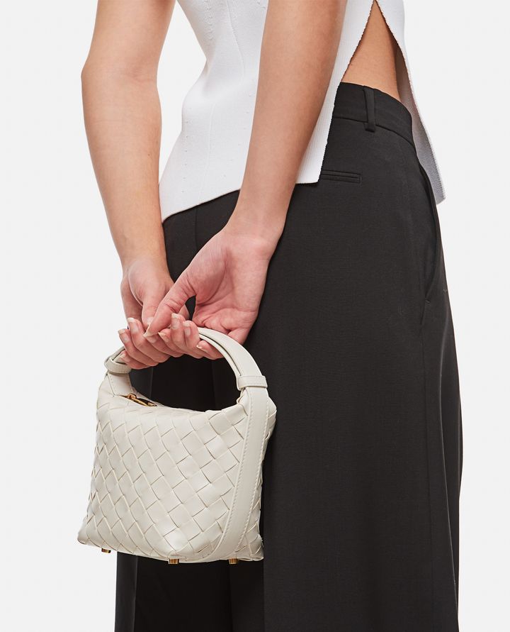 Bottega Veneta - CANDY WALLACE LEATHER HANDBAG_5