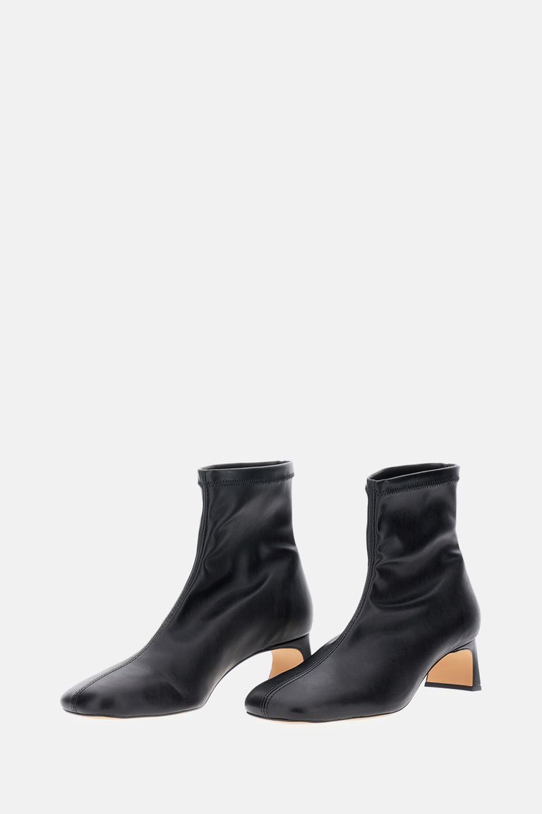 Odiss㬠Ankle Boot
