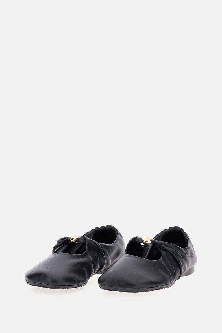 【新着】LOEWE ミディアムサイズのOlaバッグ オラ バッグ ミディアム（スムースカーフ） ブラック - LOEWE